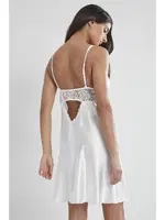 Gögüs Kaplı Saten Dantelli Gecelik Pierre Cardin 665 Ekru görsel 16