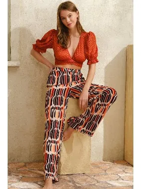 Anıl Kısa Yarım Kol V Yaka Geometrik Yazlık Kurdela Şerit Detaylı Pijama Takımı Anıl 9813 - Alternatif Görünüm