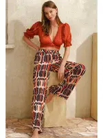 Kısa Yarım Kol V Yaka Geometrik Yazlık Kurdela Şerit Detaylı Pijama Takımı Anıl 9813 Kiremit detay görünüm