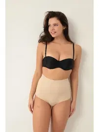 Liza (Layza) Lazer Kesim String Kadın Slip Korse Liza 7200