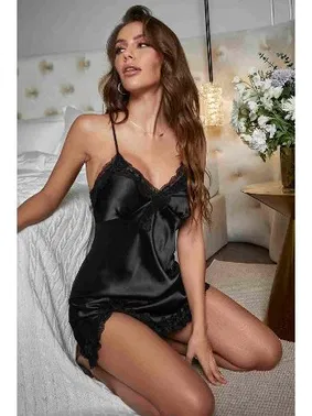 Merry See Çapraz Askılı Dantelli Yırtmaçlı Saten Gecelik Siyah Merry See MS2355