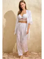 Saten Çiçek Desenli Dantelli Sabahlık Balenli Destekli Dolgulu Büstiyer Sütyen ve Pantolon Pijama 3'lü Takım Anıl 4821 Beyaz