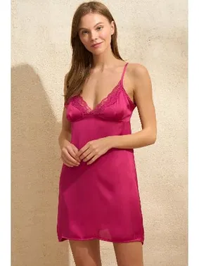 Anıl Saten Çiçek Baskılı Sabahlık ve İp Askılı Dantelli Kısa Gecelik Takım Anıl 5646 - Alternatif Görünüm