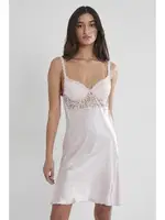 Sırtı Kalp Dantelli Saten Gecelik Sabahlık Takımı Pierre Cardin 4090  Pudra görsel 15