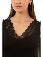 V Yaka Dantel Detaylı Kadın Süprem Pamuklu Esnek Kalın Askılı Atlet Özkan 26957  Siyah görsel 5