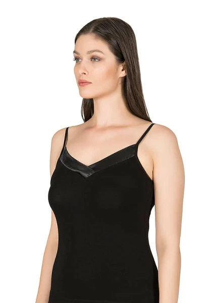 Premium Kumaş Viskon Saten Yakalı Esnek İnce Askılı Atlet Özkan 2040