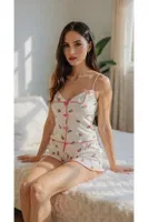 Çiçek Baskılı Askılı V Yaka Ekru Şort Pijama Takım Bella Notte 7731 Ekru