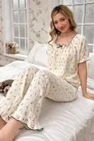 Ekru Retro Model Kare Yaka Pijama Takımı Bella Notte 7309 Ekru farklı açı