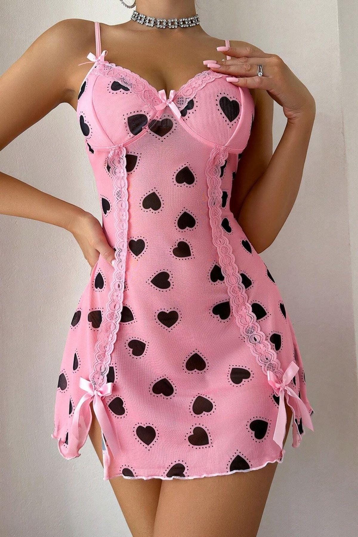 Pembe Kalp Desenli Yırtmaçlı Mini Gecelik Bella Notte 15923