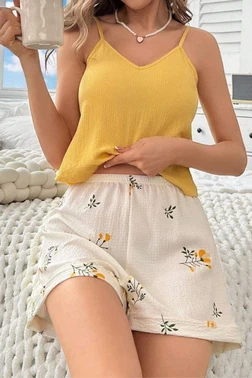 Bella Notte Sarı Bahar Dalı Yaprakları Ev İçi Şort Takım Bella Notte 7717