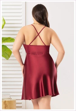 Miss Laris Büyük Beden Sırtı Çapraz Askılı Saten Gecelik Miss Laris 4032 - Alternatif Görünüm