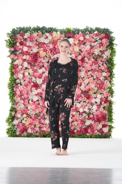 Estiva Çiçek Desenli 3 Parça Sabahlıklı İp Askılı Likra Viskon Pijama Takımı  25191