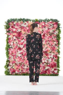 Estiva Çiçek Desenli 3 Parça Sabahlıklı İp Askılı Likra Viskon Pijama Takımı  25191 - Alternatif Görünüm