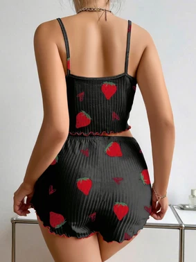 Lily Bianca Çilek Baskılı Siyah Fitilli İnce Askılı Şort Pijama Takım Lily Bianca 13101 - Alternatif Görünüm