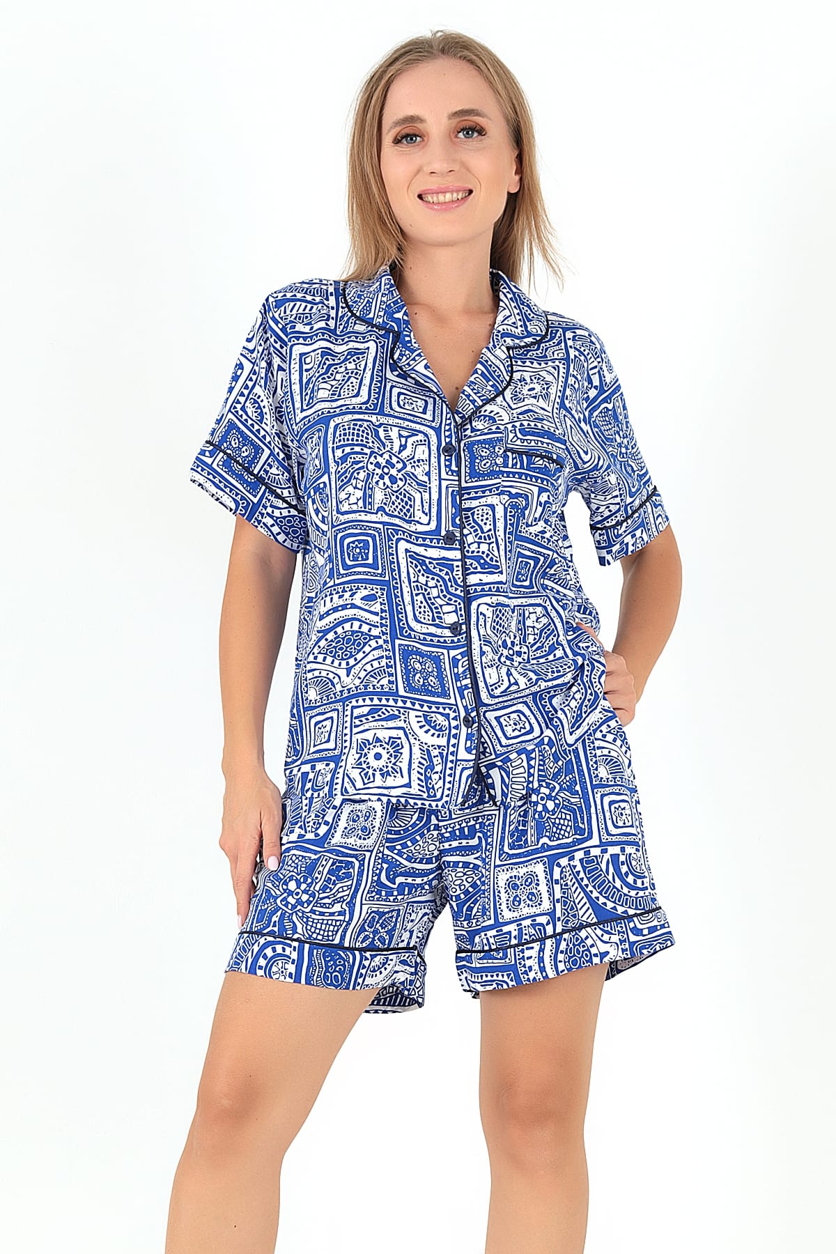 Desenli Kısa Kollu Kadın Şortlu Pijama Takım DoReMi 002-000096