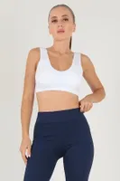 Kaplı Seamless Spor Büstiyer DoReMi 002-T15450 Beyaz detay görünüm