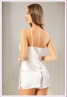 İnce Askılı Dantel Yırtmaçlı Saten Şort Pijama Takımı Miss Laris 3129 Ekru detay görünüm