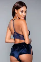 Kadın Premium Dantelli Saten Şortlu Takım Loomerie 571 Lacivert detay görünüm