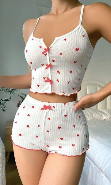 Kalp Desenli Sırtı Çapraz Askılı Kısa Şort Pijama Takım NightLight 3739