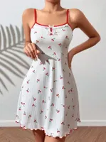 Kiraz Desenli Askılı Mini Gecelik Lily Bianca 13032 Beyaz detay görünüm