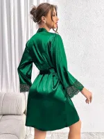 Kuşaklı Saten Sabahlık İnce Askılı Dantelli Gecelik Takım Pink Night 1531 Yeşil detay görünüm