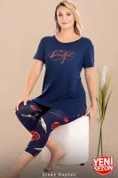 Lacivert Çiçek Desenli Kısa Kollu Rahat Kesim Viskon Kapri Pijama Takımı Lady 12074 Lacivert detay görünüm