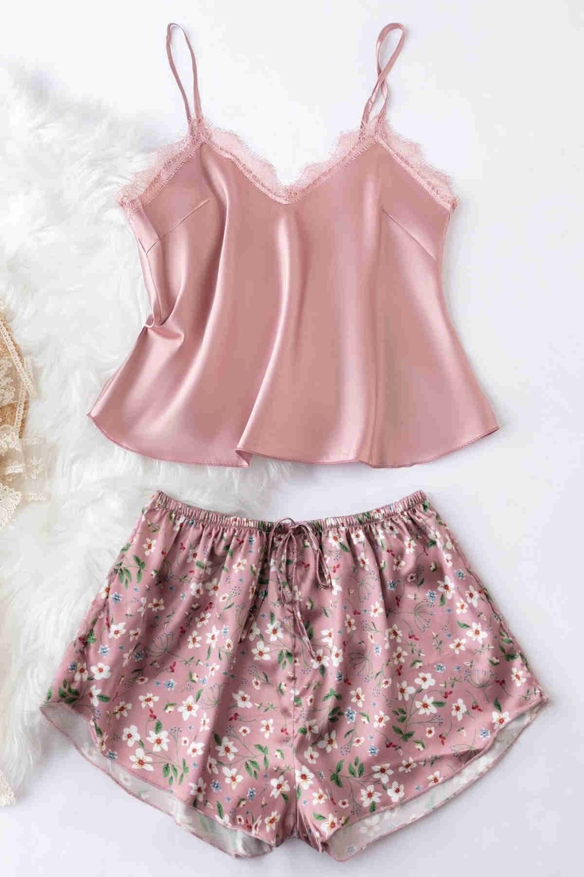 Dantel İşlemeli Çiçek Desenli Pembe Şort Pijama Takımı Merry See MS3260
