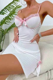 Merry See Fiyonk Detaylı Yanlardan Yırtmaçlı Dantelli Gecelik Merry See MS4416 Beyaz