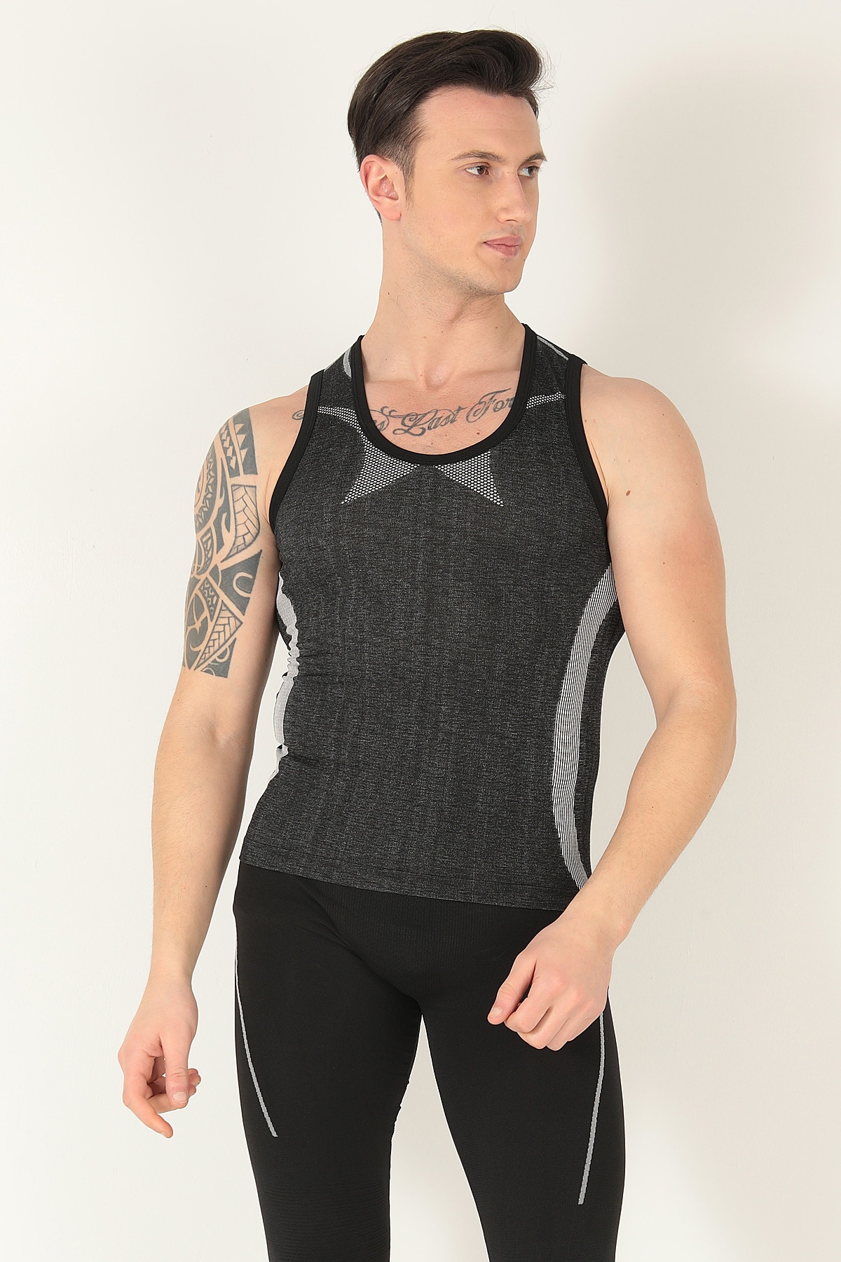 Sporcu Gym Seamless Dikişsiz T-shirt - 001-001152