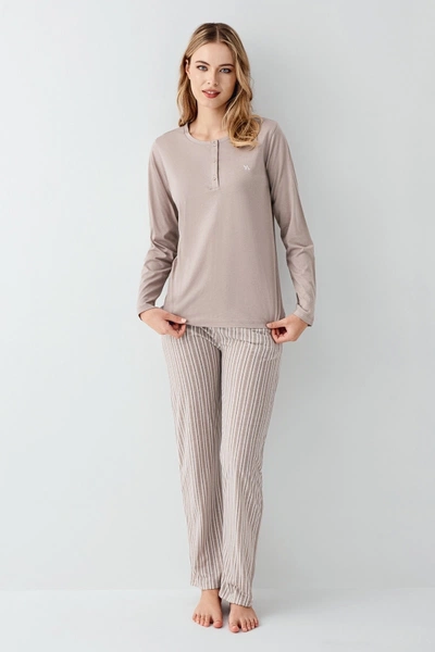 Yakası Düğmeli Çizgili Vizon Uzun Kollu Kadın Pijama Takımı Arnetta AR3425-S