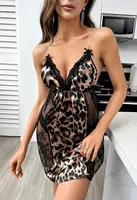 Yanları Dantel Dekolteli Leopar Kısa Saten Gecelik Ruselin 2223 Siyah