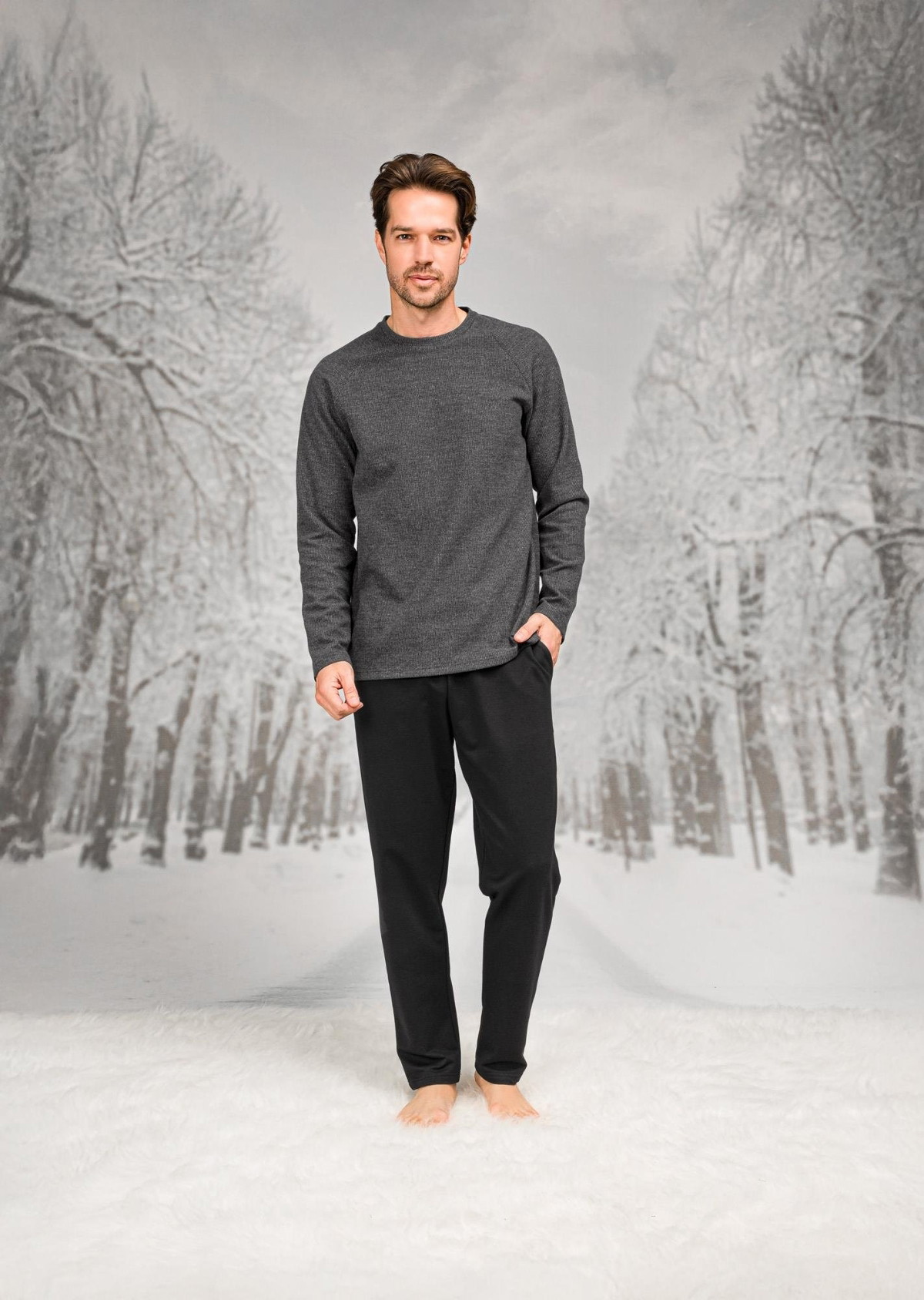Yuvarlak Yaka Cepli Uzun Kollu Erkek Pijama Takım Doreanse 26K4597