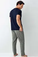 Yuvarlak Yaka Kısa Kollu Çizgili Cepli Erkek Pijama Takımı Arnetta 3011-X Yeşil farklı açı