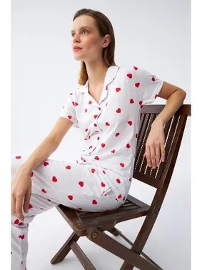 Akbeniz Beyaz Kırmızı Kalpli Önden Düğmeli Pijama Takımı Akbeniz 2787  - Alternatif Görünüm