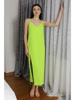 Pamuklu İp Askılı Uzun Yırtmaçlı Kadın Gecelik Akbeniz 90125 Neon Yeşil görsel 4