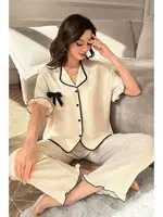 Bej Kısa Kollu Fiyonk Detaylı Düğmeli Pijama Takımı Bella Notte 7317 Bej detay görünüm