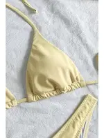 Sarı Çiçek Detaylı Pareolu 3 Parça Bikini Takımı Bella Notte M-9021 Sari detay görünüm