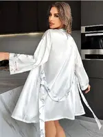 Çiçek Desenli İnce Askılı Saten Gecelik Sabahlık Takım Pink Night 1514 Beyaz detay görünüm