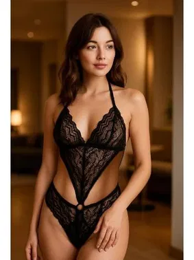 Venlisa Özel Bölgesi Açık Boyundan Bağlamalı Dantel Body Venlisa 2907