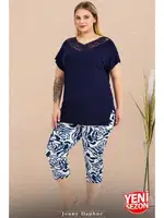 Dantel Yaka Büyük Beden Çiçek Desenli Kısa Kollu Kapri Pijama Takımı Lady 10734 Lacivert görsel 4