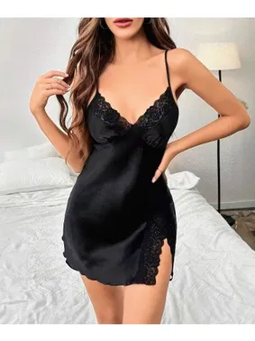 Lily Bianca Dantel Yırtmaçlı İnce Askılı Saten Kısa Kadın Fantazi Gecelik Lily Bianca 458