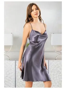 Miss Laris Derin Yırtmaçlı Degaje Yaka Askılı Saten Gecelik Miss Laris 2138