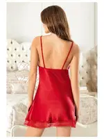 Derin Yırtmaçlı İnce Askılı Kısa Saten Gecelik Miss Laris 2129 Kırmızı detay görünüm
