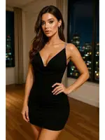 Drapeli V Yaka Mini Elbise Venlisa V9401 Siyah farklı açı