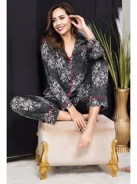 İzabel Düğmeli Siyah Desenli Yeni Sezon Şeritli Gömlek Pijama Takım İzabel DP-4009 - Alternatif Görünüm