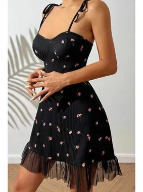 Ruselin Eteği Tül Çiçek Desenli Bağlama Askılı Kısa Gecelik Ruselin 5072 - Alternatif Görünüm