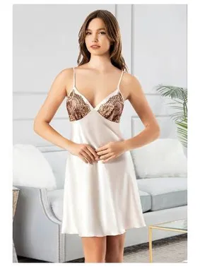 Miss Laris Göğüs Çiçek Desenli İnce Askılı Kısa Saten Gecelik Miss Laris 2134