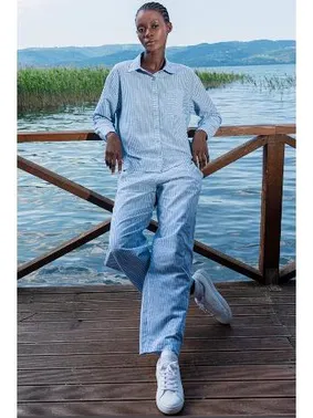 Vienetta Çizgili Gömlek Yaka Uzun Kollu Kadın Pijama Takımı Vienetta K405101