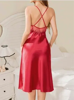 Lily Bianca Kırmızı Saten Dantel Detaylı Uzun Gecelik Lily Bianca LB-218 - Alternatif Görünüm