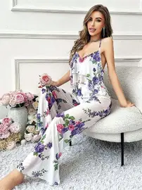 Pink Night Mavi Çiçek Desenli Beyaz Askılı Bluz Pantolon Takım Pink Night 1454